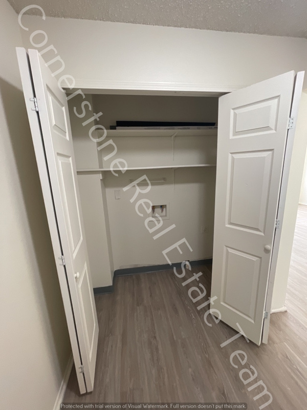 Foto del edificio - 2265 Split Rock Dr