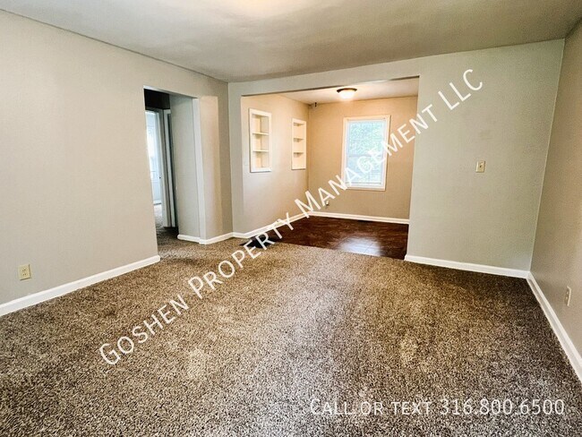 Foto del edificio - 2 Bedrooms 1 bath