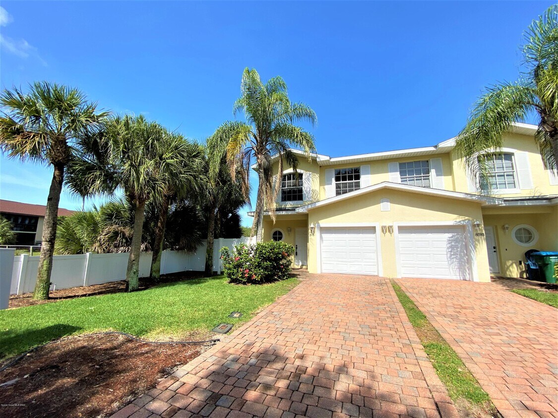 Primary Photo - 8591 Canaveral Blvd