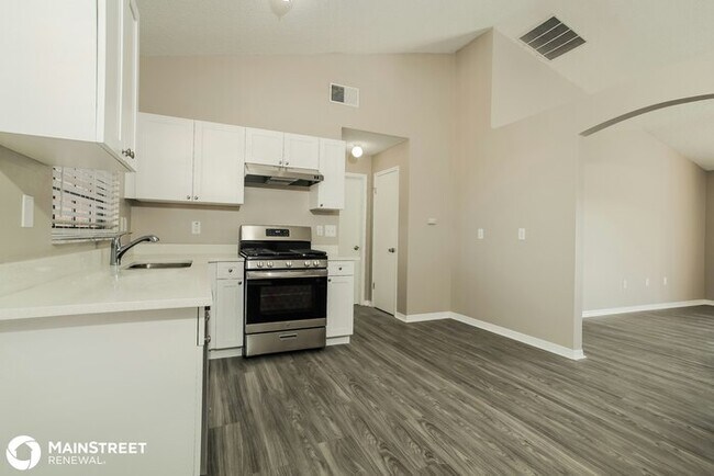 Building Photo - 7814 Indian Ridge Trail S