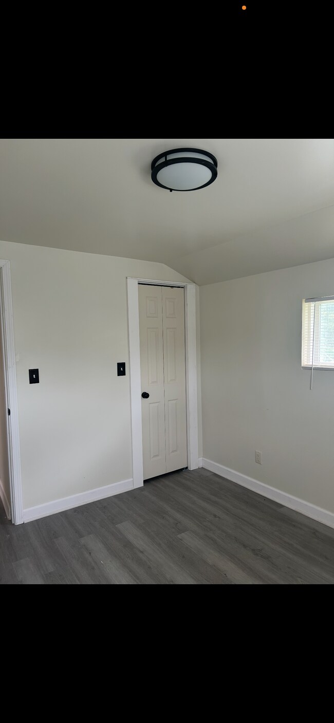 Foto del edificio - 4935 Kentucky St