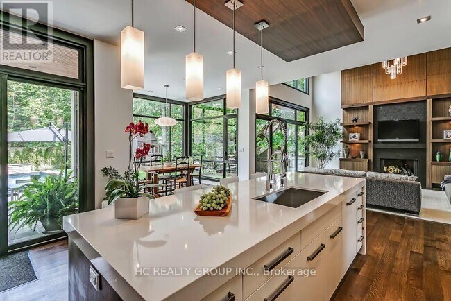 Photo du bâtiment - 363 Morrison Rd