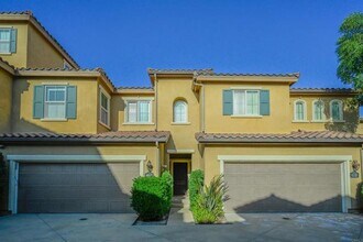 Building Photo - 8517 Old Stonefield Chase