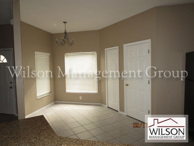 Building Photo - 3 br, 2 bath House - 2942 Oak Hammock Court
