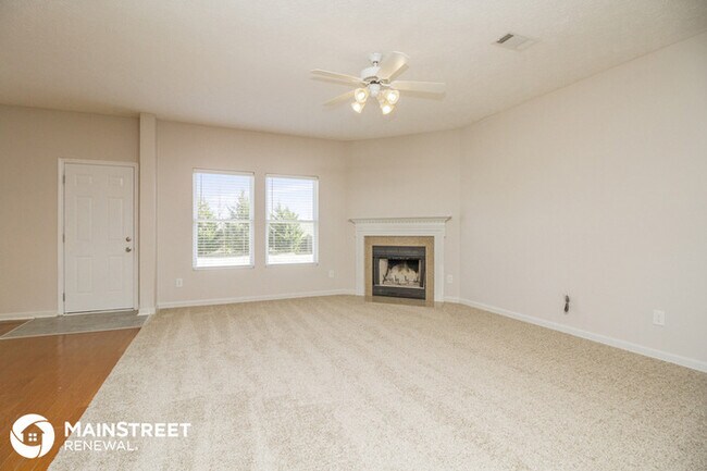 Building Photo - 7295 Autumn Crossing Way