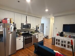 Building Photo - 830 Huntington Ave
