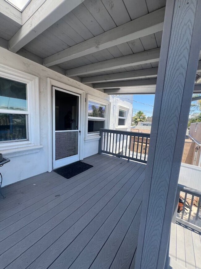 Building Photo - La Mesa Multi