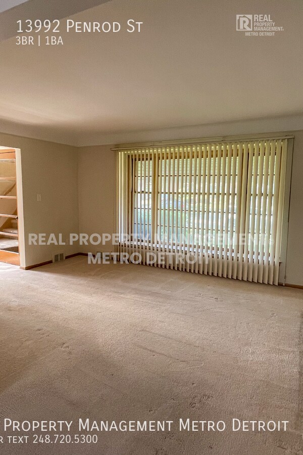 Foto del edificio - 13992 Penrod St