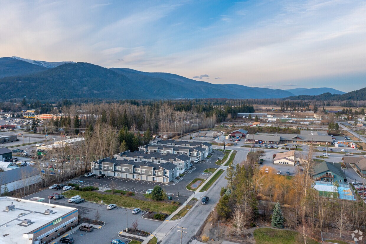Primary Photo - Alder Creek Townhomes