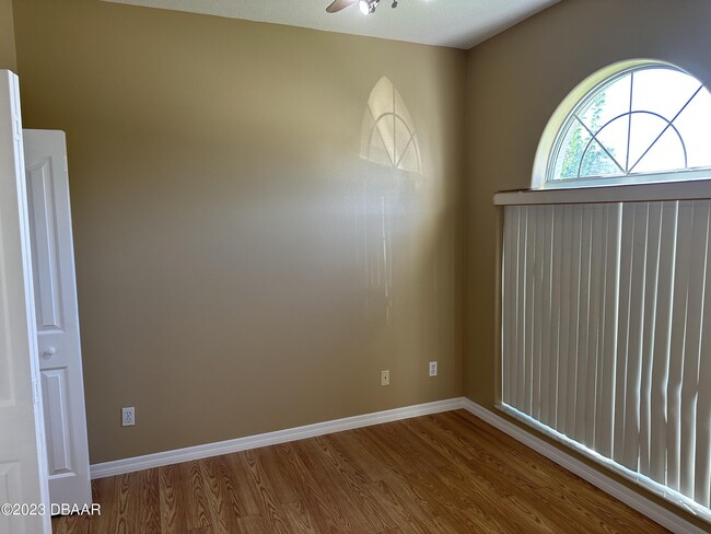 Foto del edificio - 1091 Horizon View Blvd