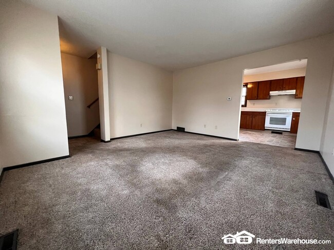 Building Photo - 3320 Valdez Ct