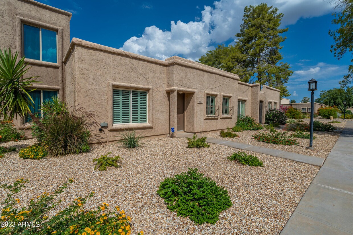 8346 E Solano Dr, Scottsdale, AZ 85250 Townhome Rentals in Scottsdale