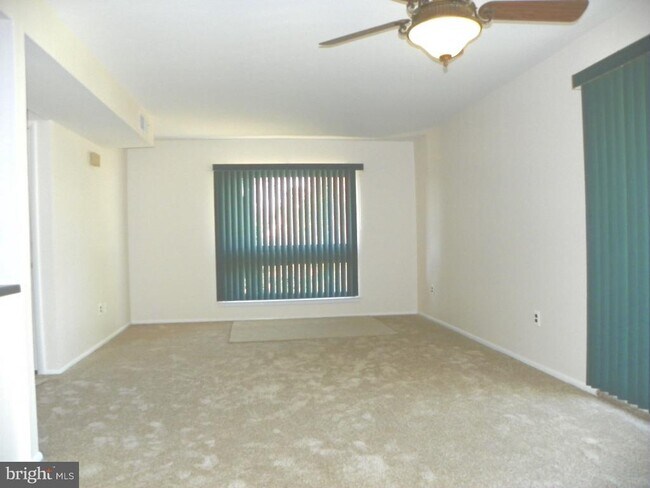 Foto del edificio - 356 Saybrook Ln