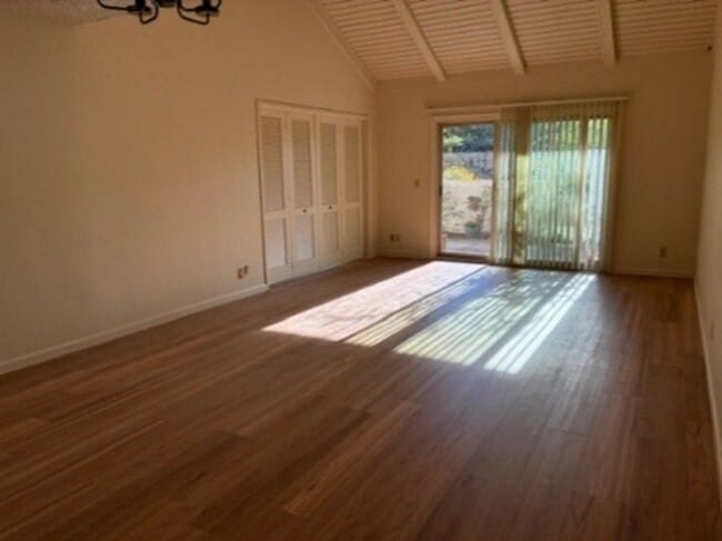 Foto del edificio - 6057 Montgomery Bend