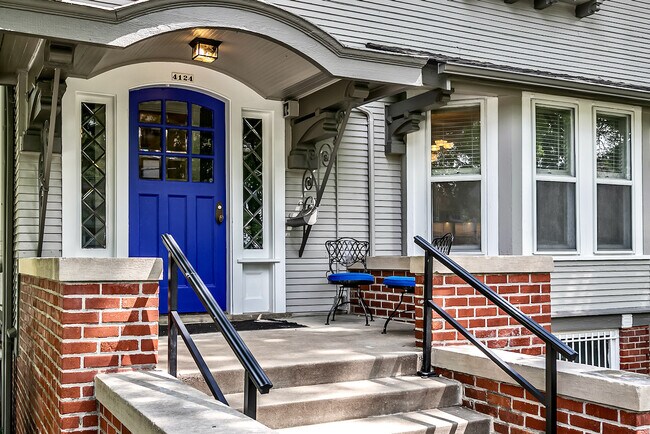Foto del edificio - 4124 Davenport St