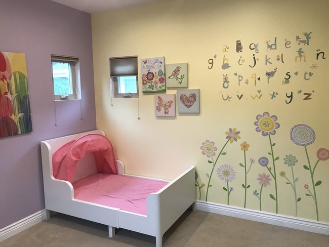 2 floor bedroom - 4545 Lawndale Ave