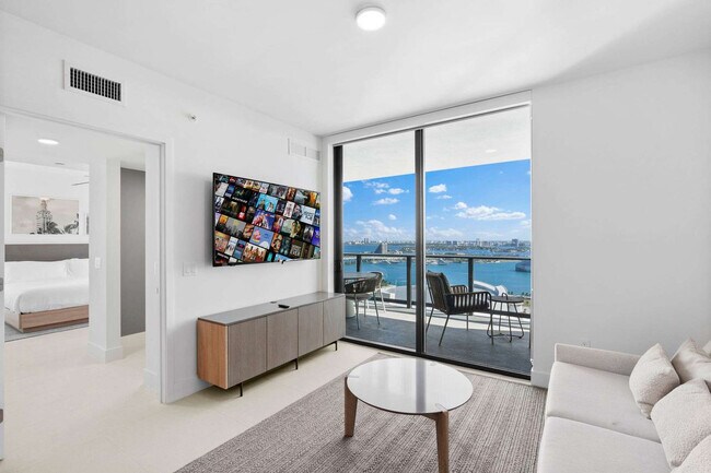 Building Photo - 159 NE 6th St