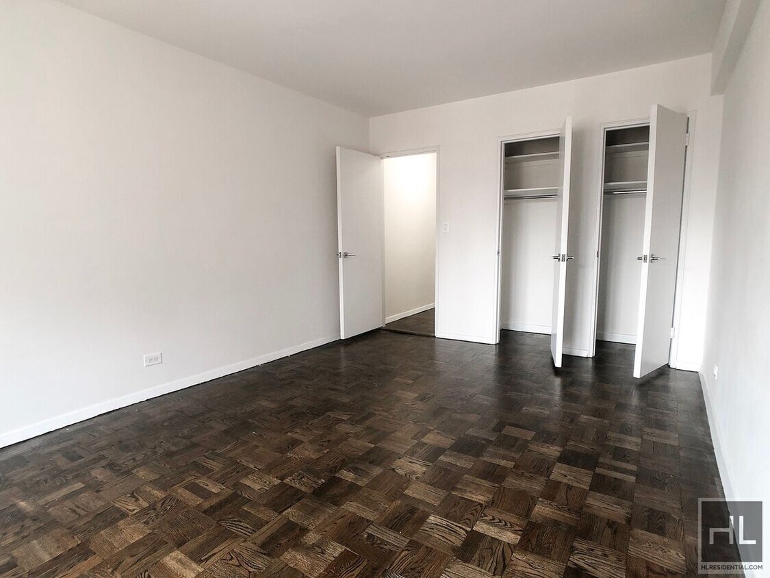 Building Photo - EAST 35 STREET