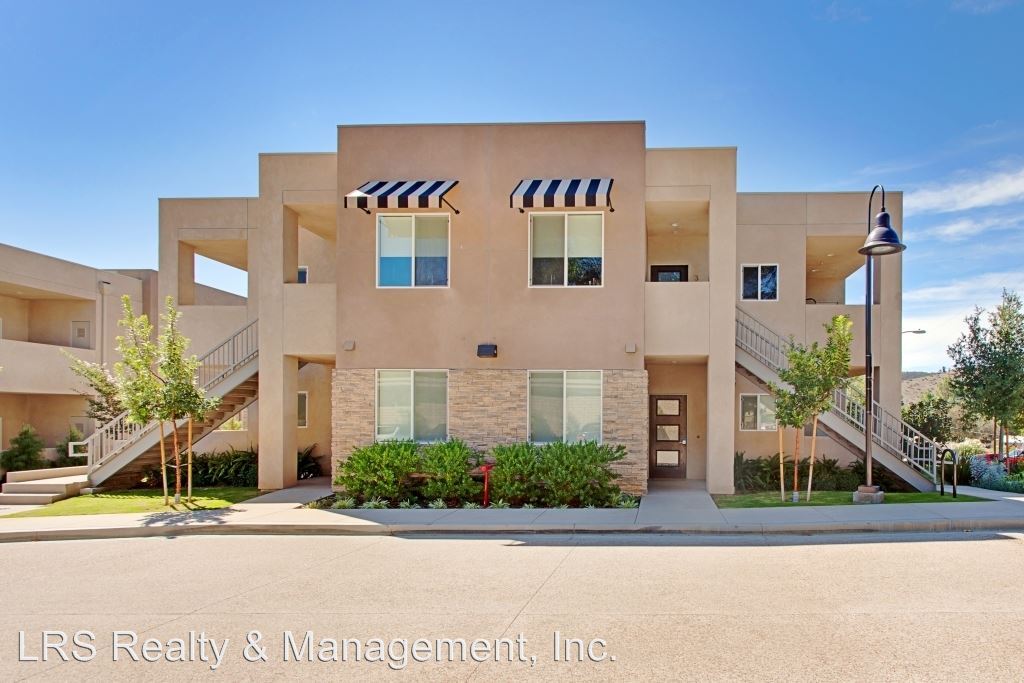 Foto principal - 90 N Oakview Dr