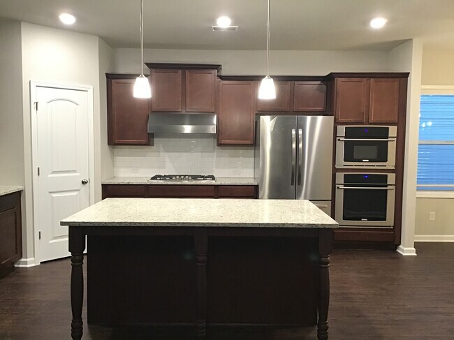 Foto del edificio - 3620 Moon Crest Drive