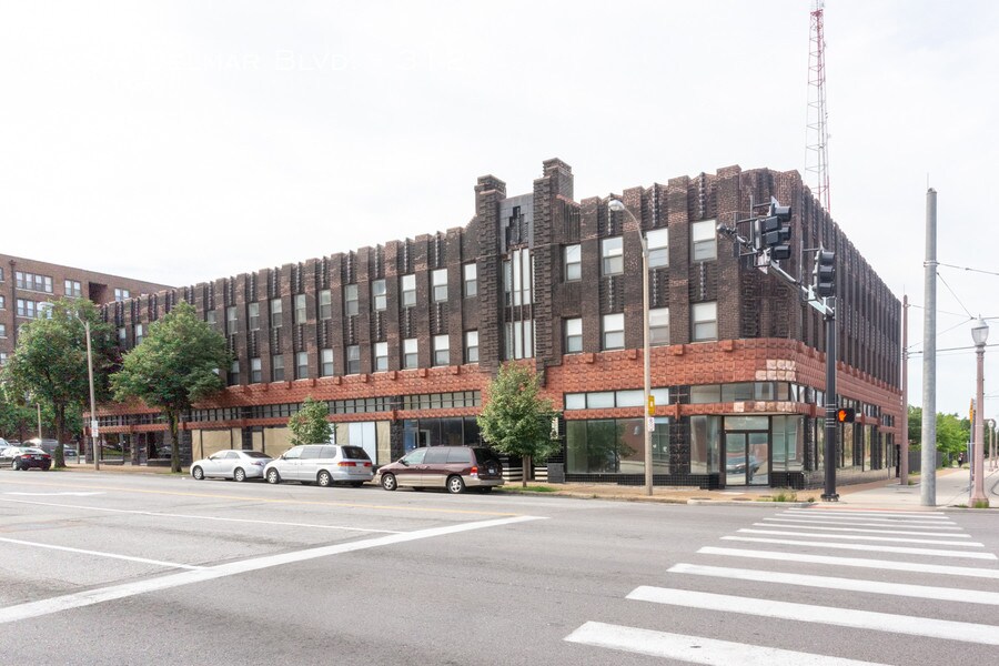Primary Photo - 5654 Delmar Blvd