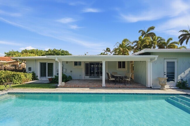 Foto del edificio - 2685 SE 6th St