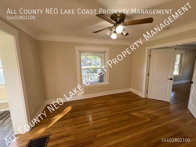 Foto del edificio - 5563 Columbia Rd