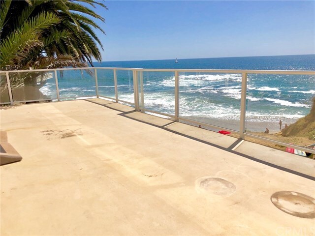 Foto del edificio - 729 Cliff Dr