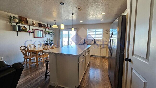 Foto del edificio - Wonderful Home Near Everything In Nampa!