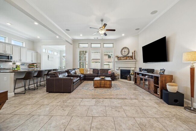 Foto del edificio - 407 Westwood Dr
