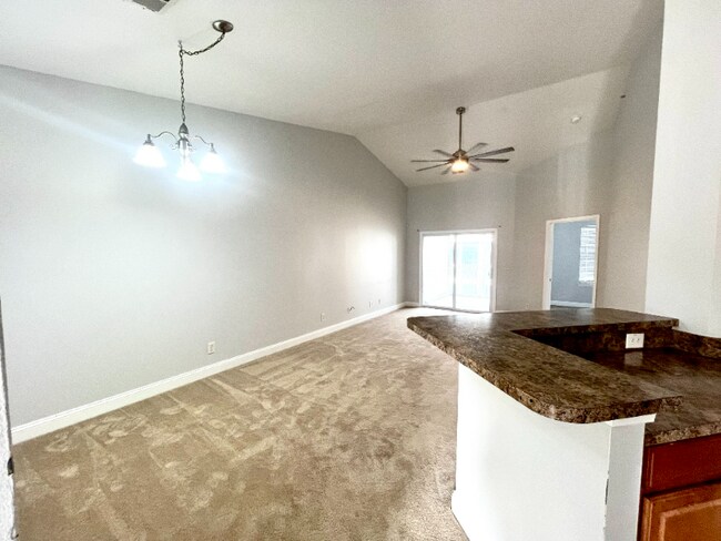 Building Photo - 111 Portsmith Dr