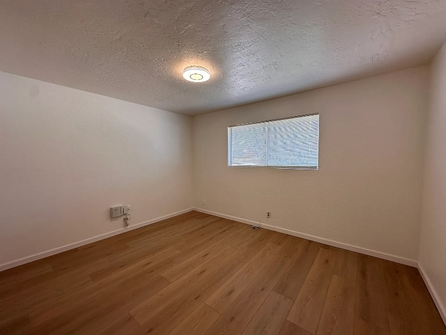 Building Photo - 16260 Orange St