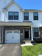 Building Photo - 1047 Watson Ct