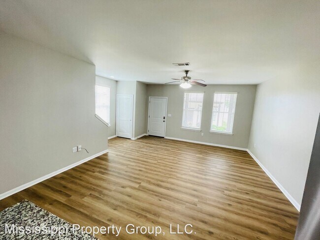 Foto del edificio - 4 br, 4.5 bath House - 610 Northwood Trails