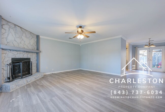 Foto del edificio - Three bedroom home in North Charleston!