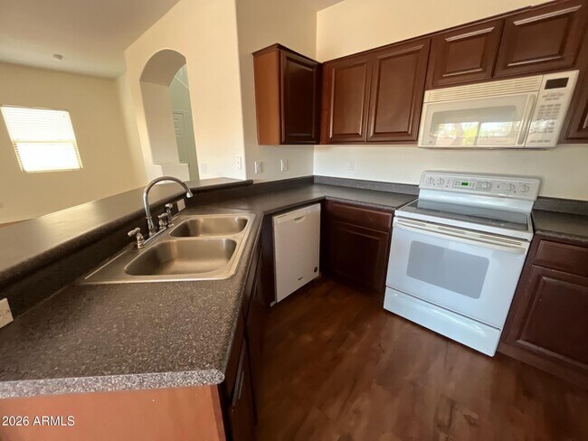 Foto del edificio - 22257 N Gibson Dr