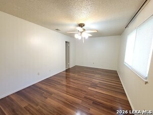 Building Photo - 189 Meadowland