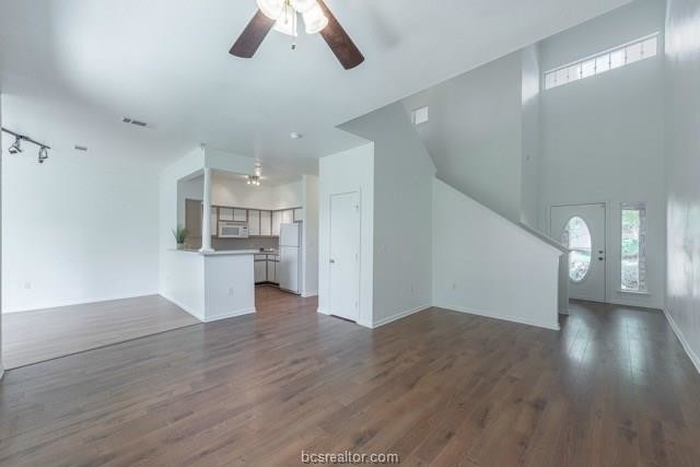 Building Photo - 1203 Canyon Creek Cir