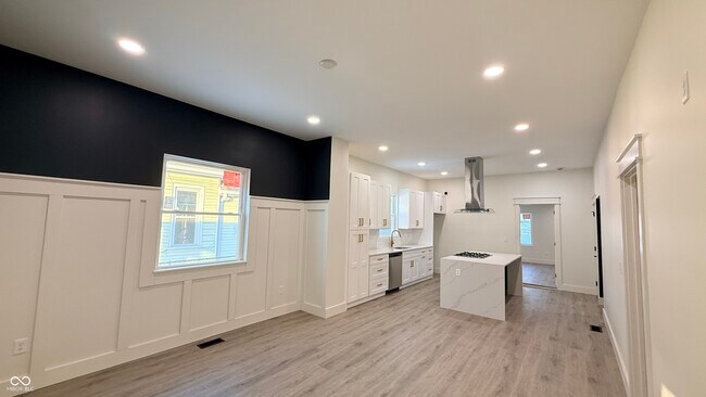 Foto del edificio - 1835 Applegate St