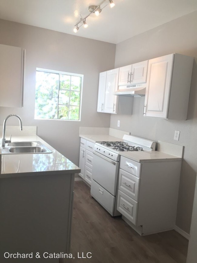 Foto del edificio - 15759 Vanowen St