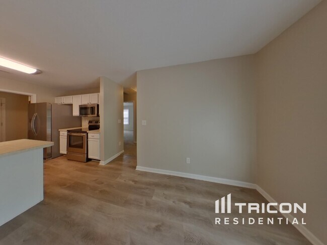 Building Photo - 108 Lauren Wood Cir