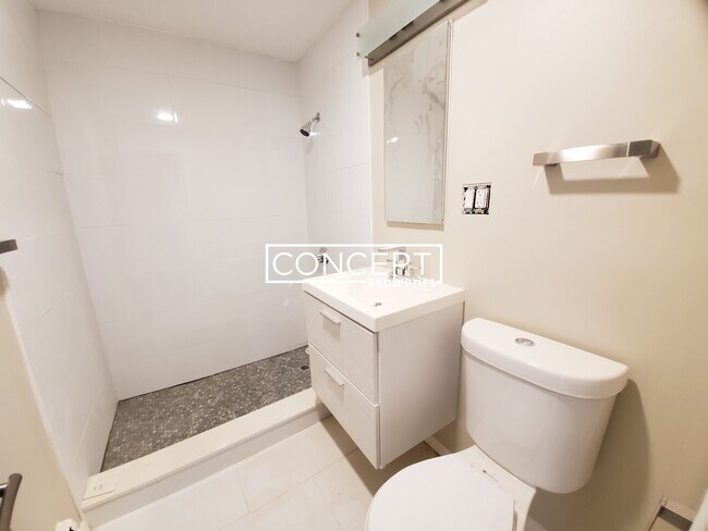 Foto del edificio - 50 Evergreen St