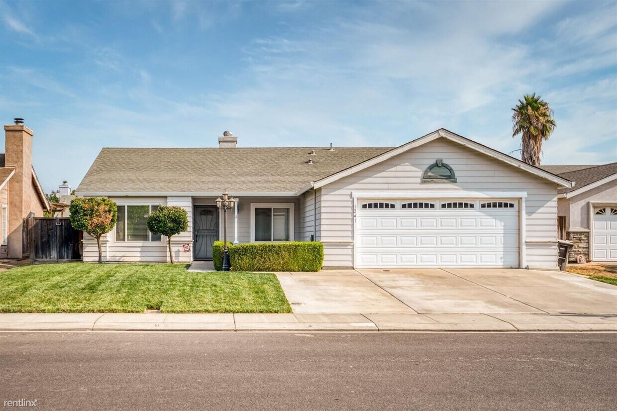 Primary Photo - 3 br, 2 bath House - 1241 Shawn Court