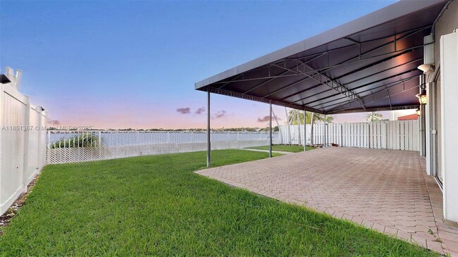 Building Photo - 13524 SW 144th Ter