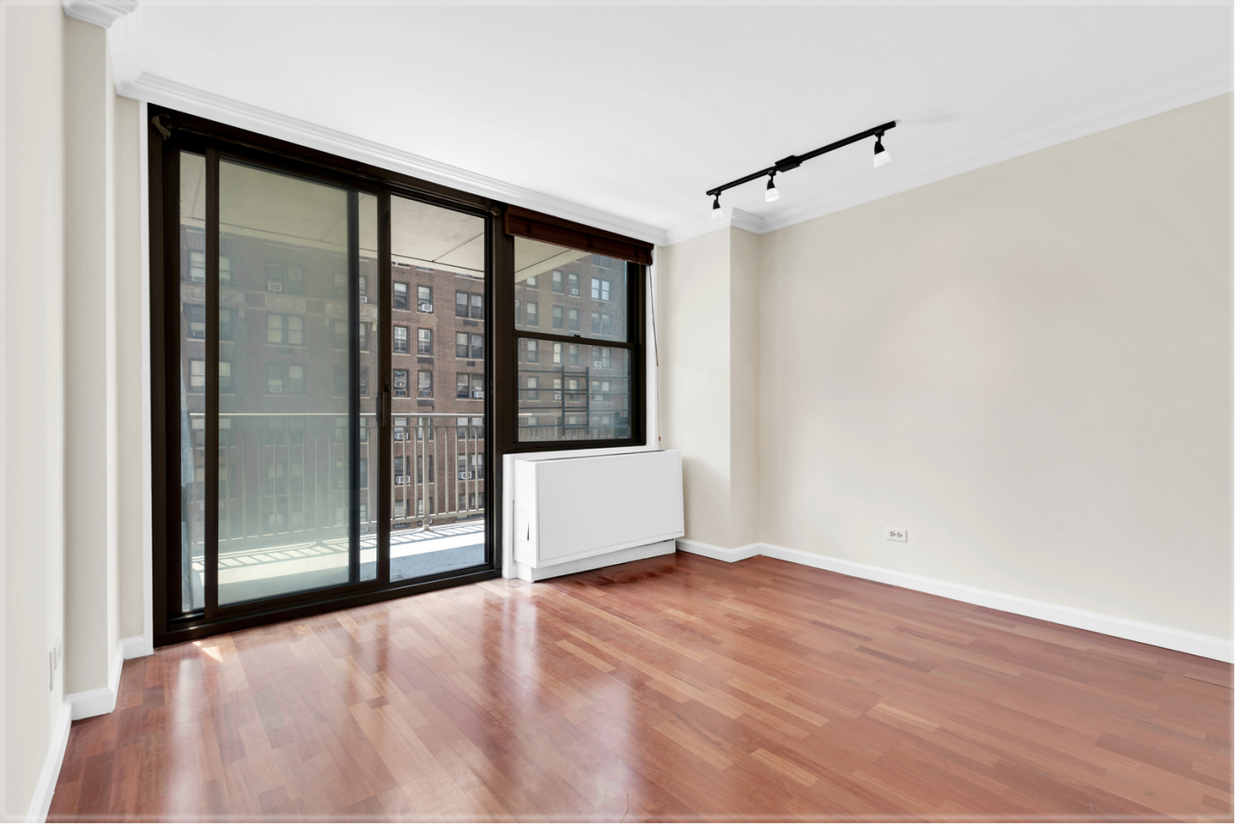 Living Room - 301 E 79th St