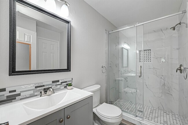 Foto del edificio - 2930 Grants Lake Blvd