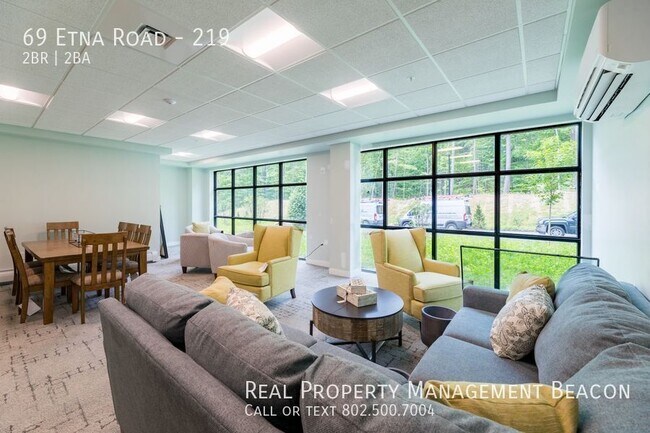 Foto del edificio - 69 Etna Rd