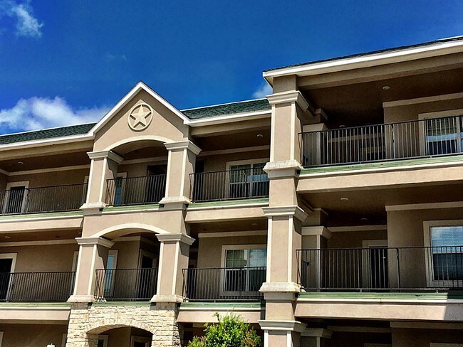 Building Photo - 7039 Kingston Cove Ln