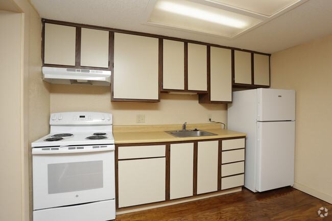 Springbrook Apartments - Anderson, Sc 