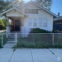 Building Photo - 10056 S Indiana Ave